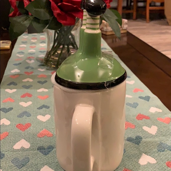 Rae Dunn Kiss Me Mug with leprechaun leg topper - Picture 4 of 5